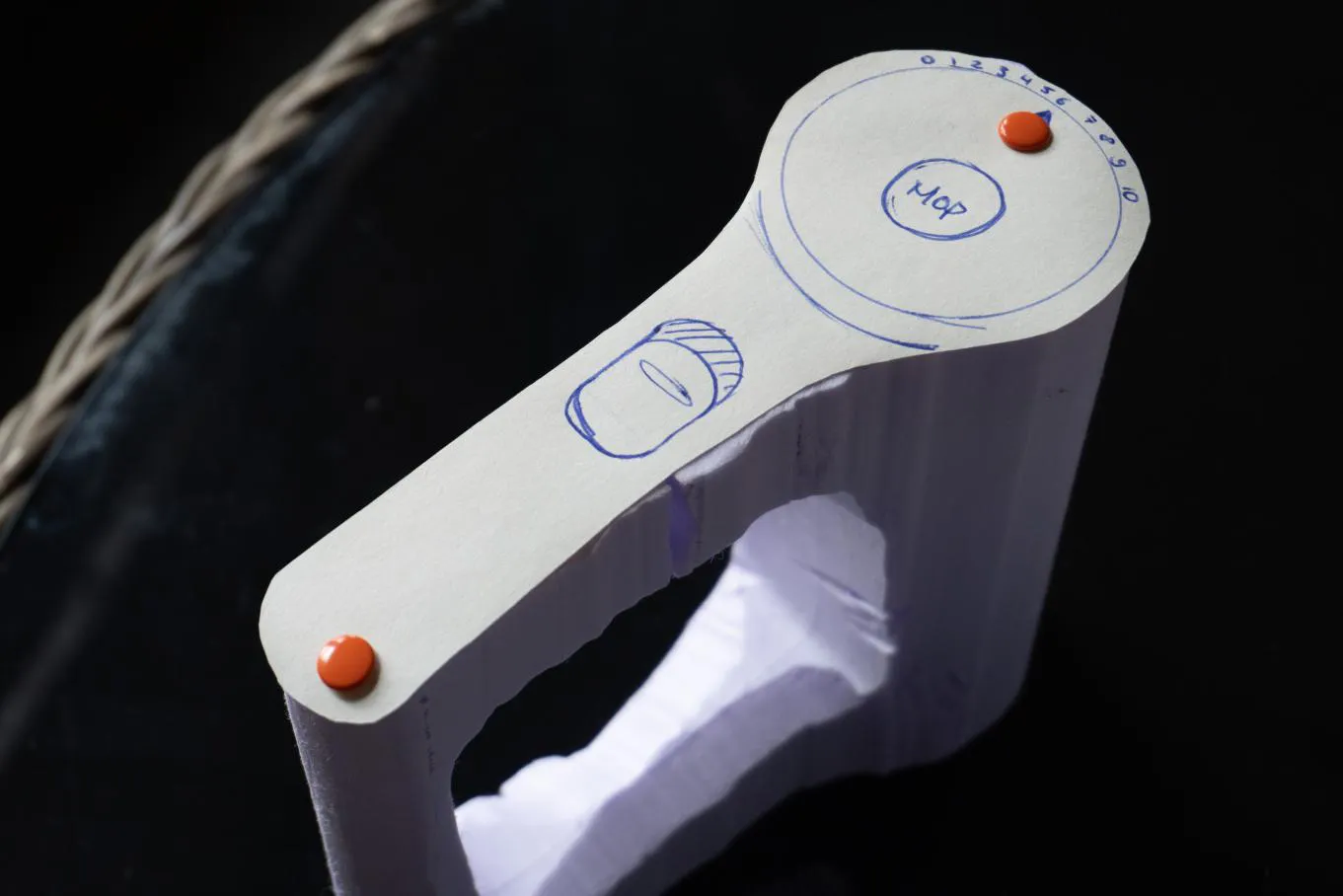 UI prototype on a handle mock-up, variant 2